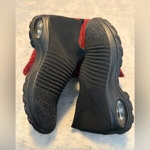 Black Women's Sneakers